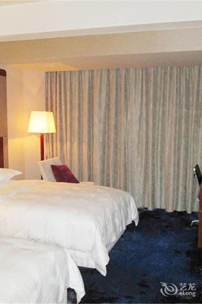 Bavaria City Hotel Beihai Extérieur photo